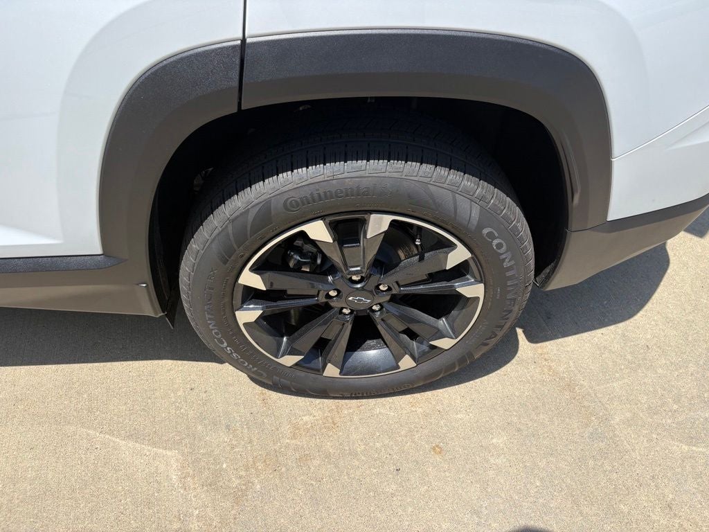 2027 Chevrolet Equinox RS - Photo 63