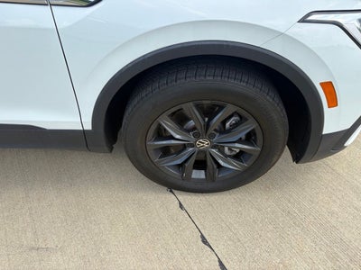 2024 Volkswagen Tiguan 2.0T SE