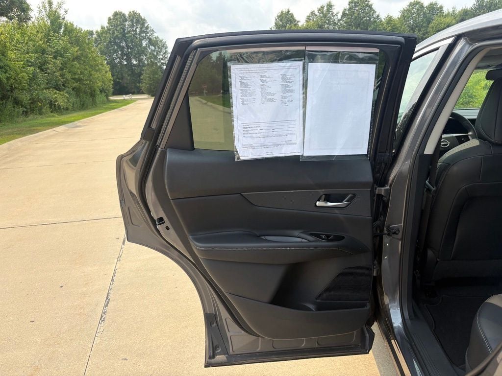 2025 Nissan Murano SV