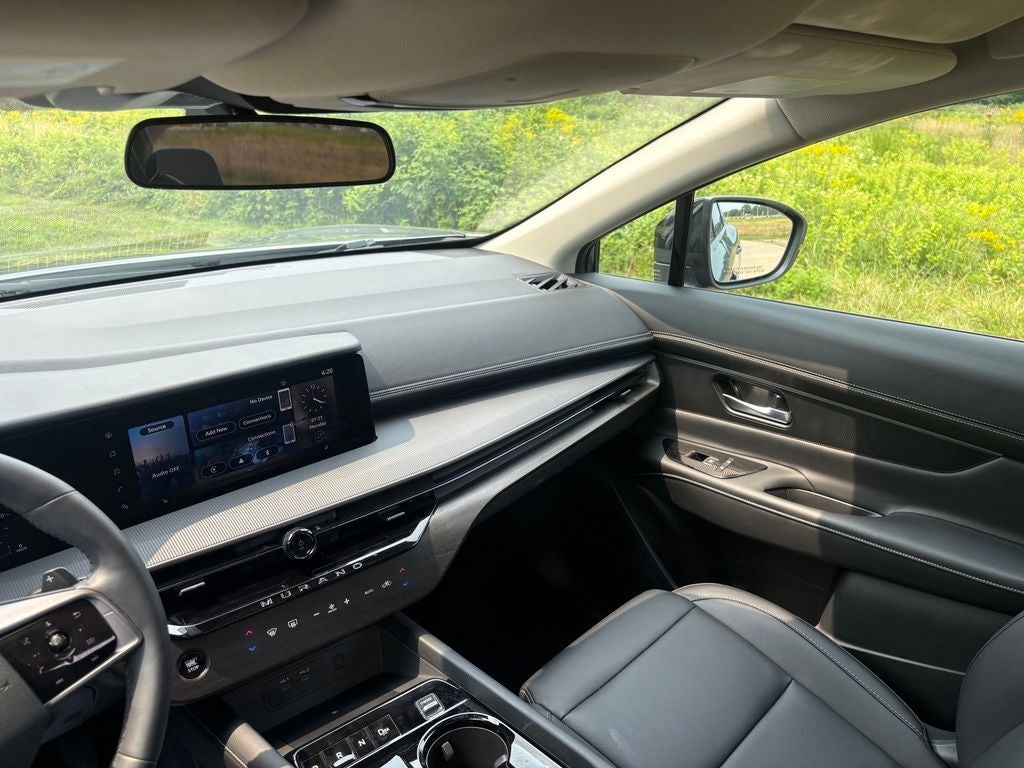 2025 Nissan Murano SV