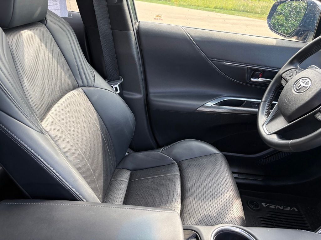 2021 Toyota Venza Limited