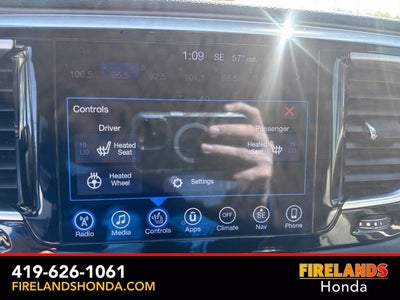 2017 Chrysler Pacifica Touring L Plus