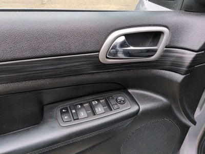 2019 Jeep Grand Cherokee Laredo E