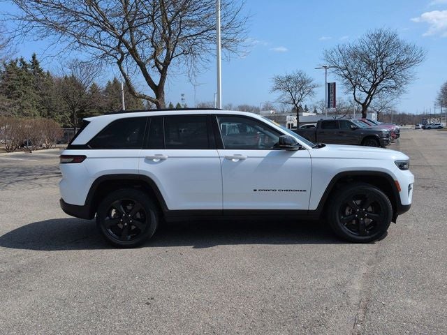 2023 Jeep Grand Cherokee Altitude