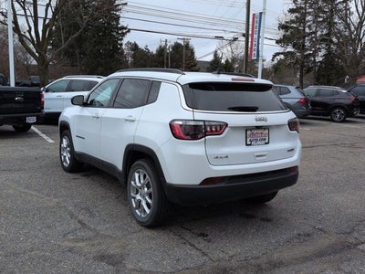 2024 Jeep Compass Latitude Lux