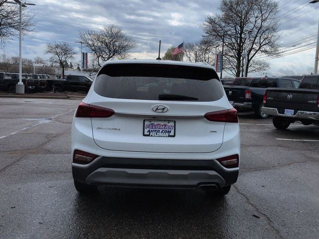 2019 Hyundai Santa Fe SE