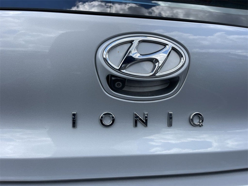 2021 Hyundai Ioniq Plug-In Hybrid Limited