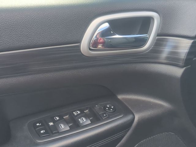 2019 Jeep Grand Cherokee Laredo E 4x4