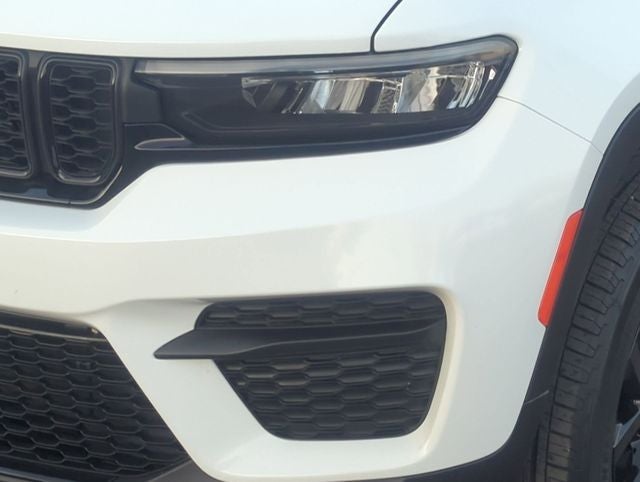 2025 Jeep Grand Cherokee Altitude 4x4