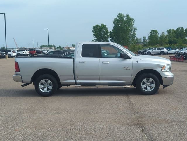 2017 RAM 1500 SLT Quad Cab 4x4 6'4' Box