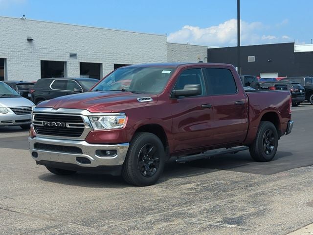 2020 RAM 1500 Big Horn Crew Cab 4x4 5'7' Box