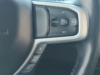 2020 RAM 1500 Big Horn Crew Cab 4x4 5'7' Box