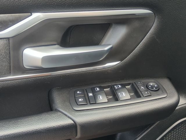 2019 RAM 1500 Big Horn/Lone Star Crew Cab 4x4 5'7' Box