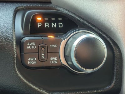 2019 RAM 1500 Big Horn/Lone Star Crew Cab 4x4 5'7' Box
