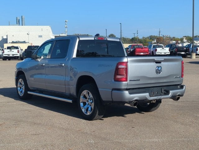 2020 RAM 1500 Big Horn Crew Cab 4x4 5'7' Box