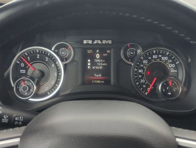 2021 RAM 1500 Big Horn Crew Cab 4x4 5'7' Box
