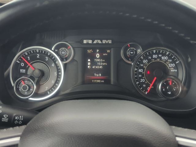 2021 RAM 1500 Big Horn Crew Cab 4x4 5'7' Box