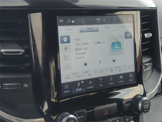 2022 RAM 1500 Laramie Crew Cab 4x4 5'7' Box