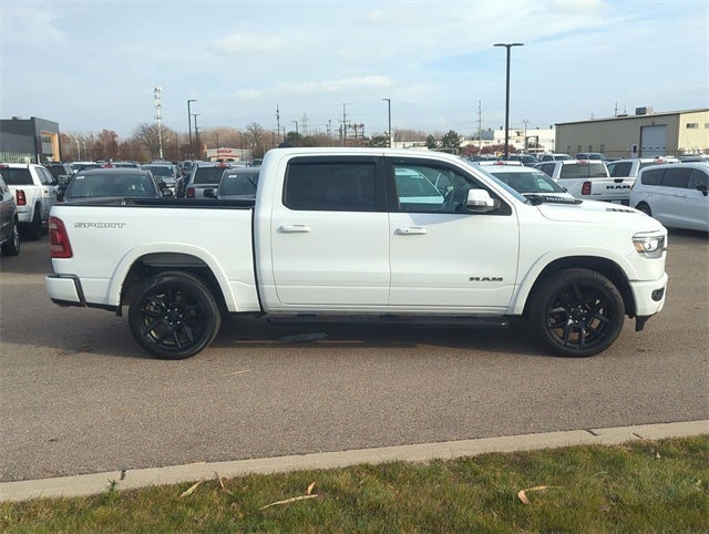 2022 RAM 1500 Laramie Crew Cab 4x4 5'7' Box