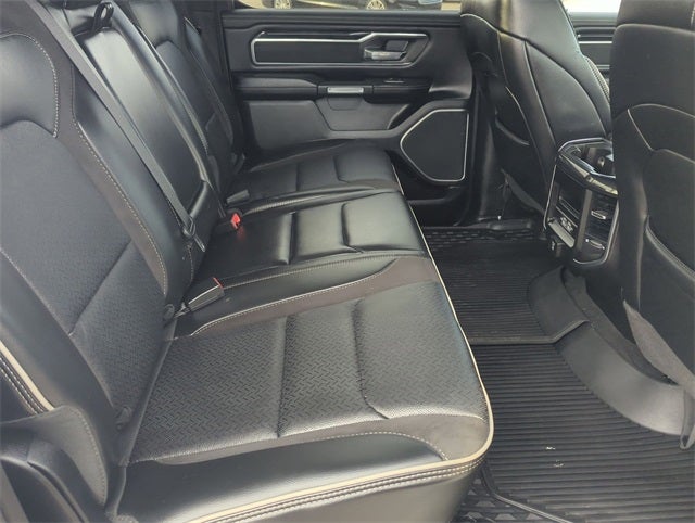 2022 RAM 1500 Laramie Crew Cab 4x4 5'7' Box