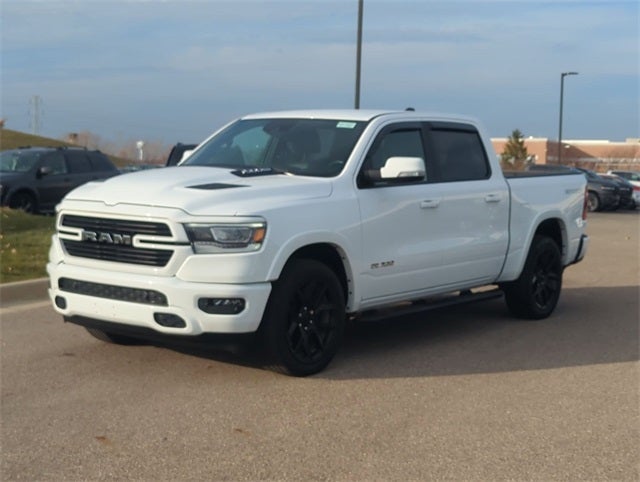 2022 RAM 1500 Laramie Crew Cab 4x4 5'7' Box