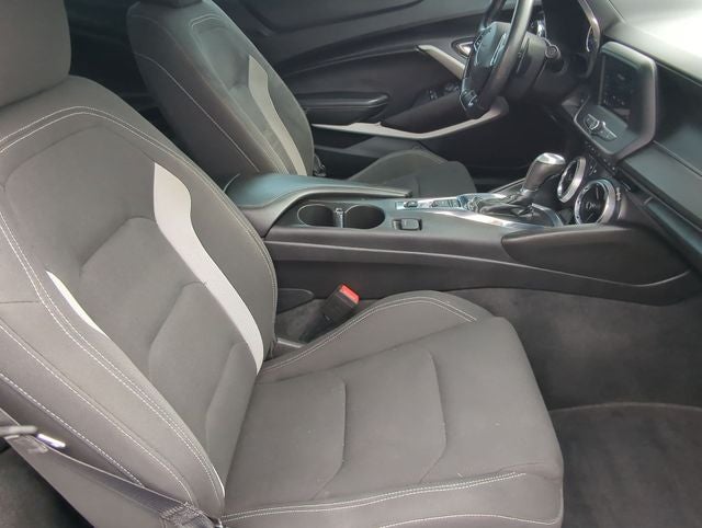 2019 Chevrolet Camaro 1LS