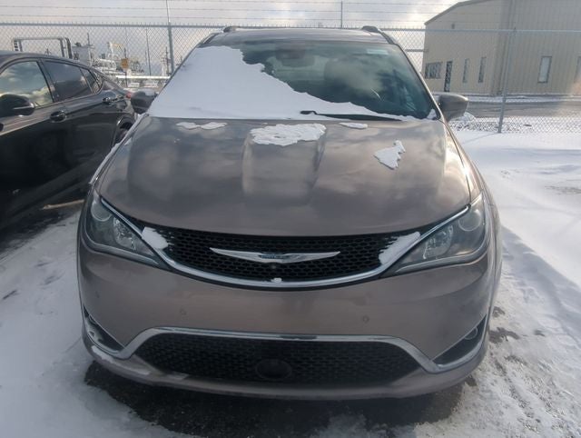 2018 Chrysler Pacifica Touring L Plus