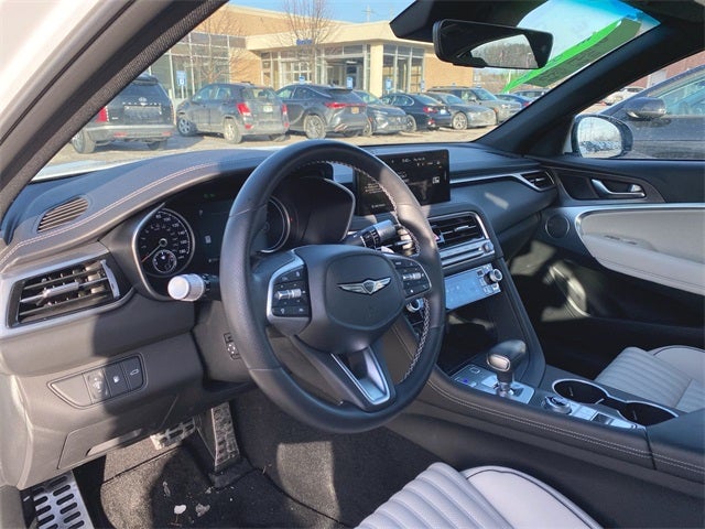 2024 Genesis G70 2.5T