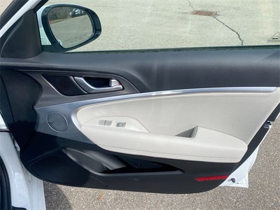 2024 Genesis G70 2.5T