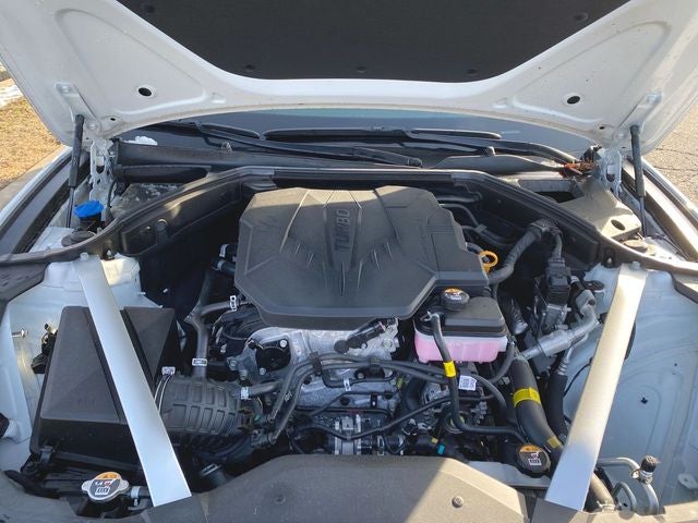 2024 Genesis G70 2.5T