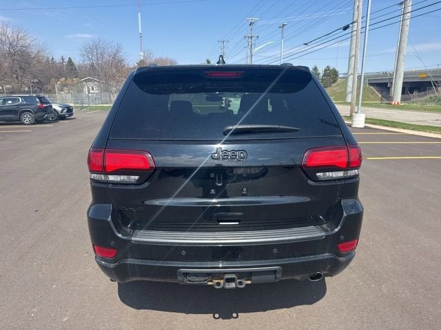 2020 Jeep Grand Cherokee Laredo