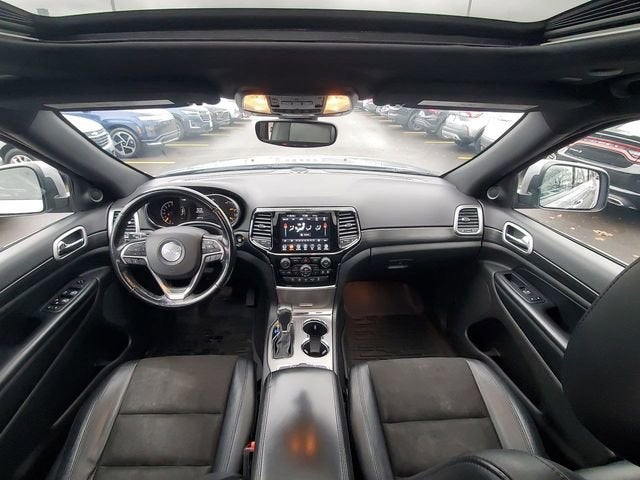 2020 Jeep Grand Cherokee Laredo