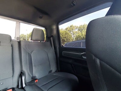 2020 RAM 1500 Big Horn Crew Cab 4x4 5'7" Box