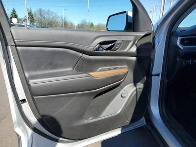 2019 GMC Acadia SLE