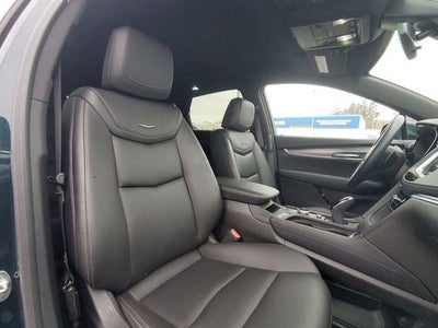 2024 Cadillac XT5 Luxury