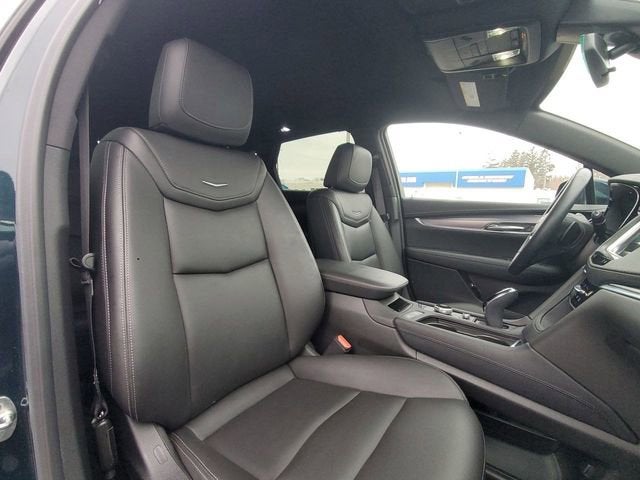 2024 Cadillac XT5 Luxury