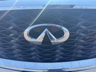 2022 INFINITI QX60 LUXE