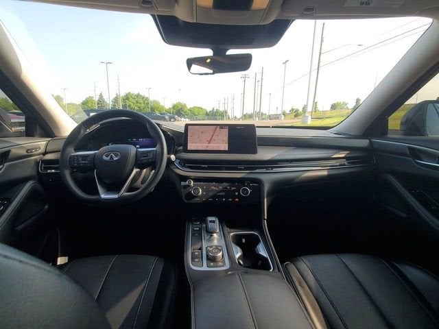 2024 INFINITI QX60 LUXE