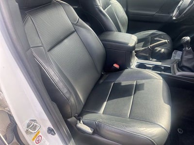 2018 Toyota Tacoma SR
