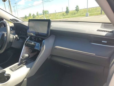 2024 Toyota Venza XLE