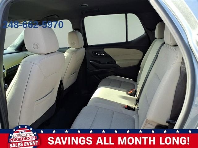 2023 Chevrolet Traverse LS