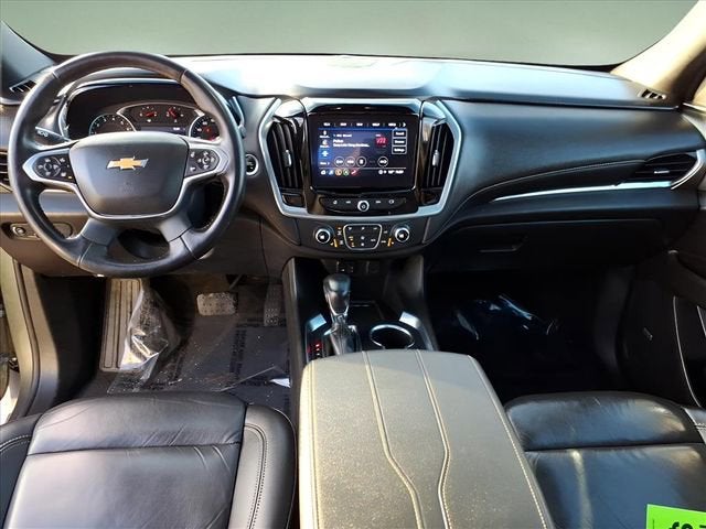 2022 Chevrolet Traverse LT Leather
