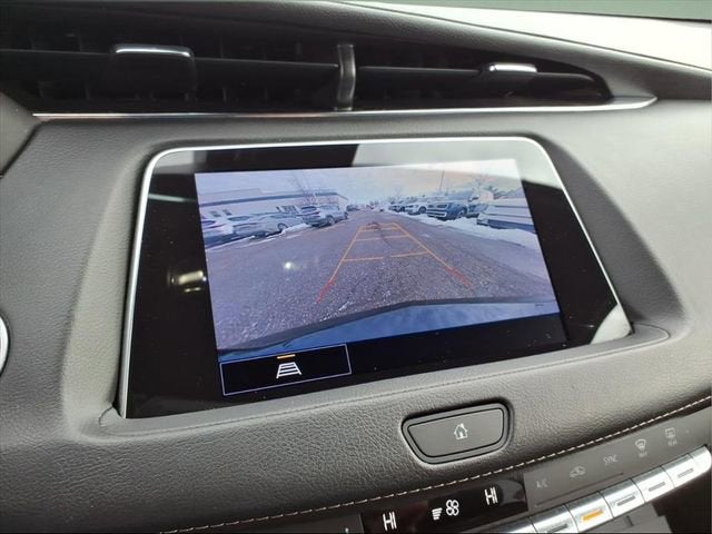 2023 Cadillac XT4 Luxury