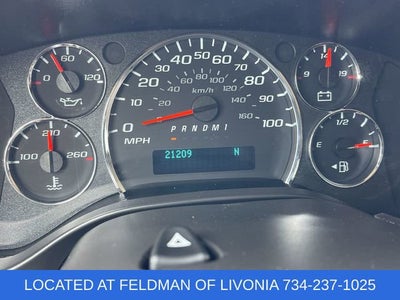 2025 Chevrolet Express Passenger 1LT