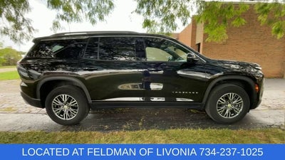 2024 Chevrolet Traverse LT