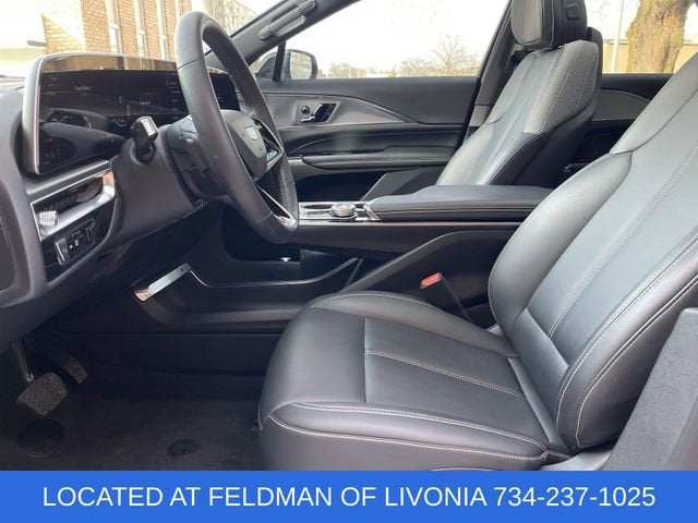 2024 Cadillac LYRIQ Tech