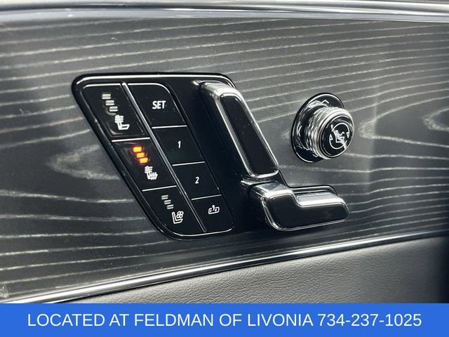 2024 Cadillac LYRIQ Sport 2