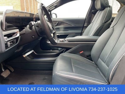 2024 Cadillac LYRIQ Sport 3