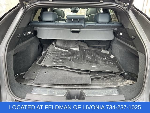 2024 Cadillac LYRIQ Sport 3