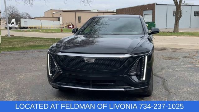 2024 Cadillac LYRIQ Sport 3